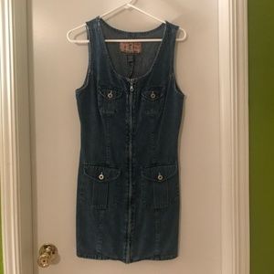 Adorable Express 90's-Style Zip-up Denim Dress